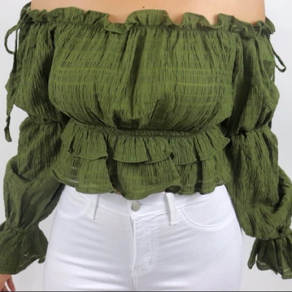 Olive texture lines puff sleeve top - Picture 3 of 3
